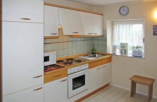 Verchen Casa | Precioso apartamento en villa para 4 personas con WIFI, TV, patio, mascotas permitida y aparcamiento