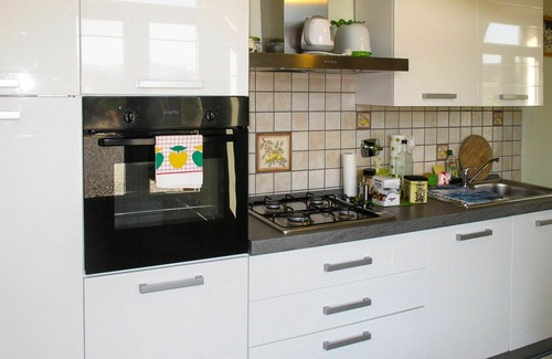 San Michele di Moriano Villa | Bonito apartamento en villa para 4 personas con piscina, WIFI, A/C, TV, terraza y aparcamiento