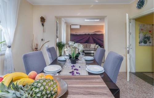 Sodici Apartamento | Nice Apartment In Vrh Martinscice