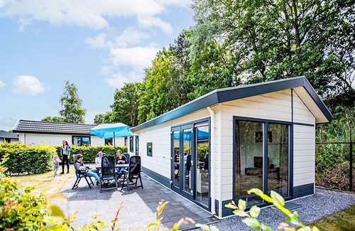 Municipality of Noordwijk Casa | Precioso apartamento en villa para 4 personas con WIFI, piscina, TV, terraza y aparcamiento