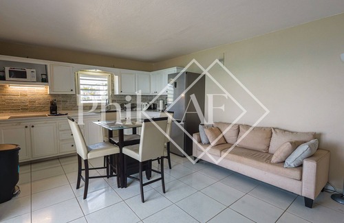 Grand Case Apartamento | Nice Apartment on the Beach at Grand Case