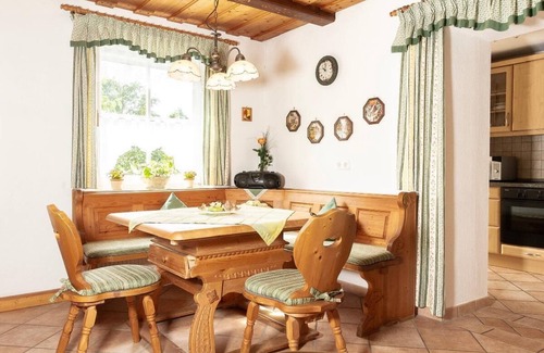 Hartkirchen Apartamento | Bonito apartamento con terraza en una zona tranquila.