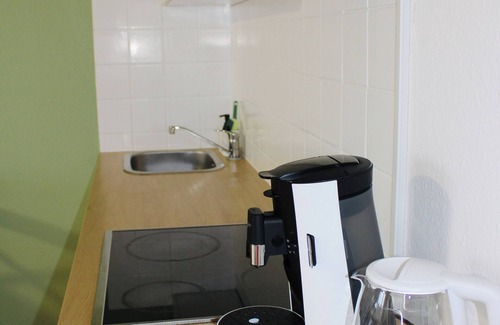 Neuehrenfeld Apartamento | Nice apartment with parking space