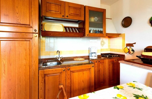 Sughera Apartamento | Apartamento con piscina, A/C, WIFI, TV, patio, vista panorámica, cerca de San Gimignano