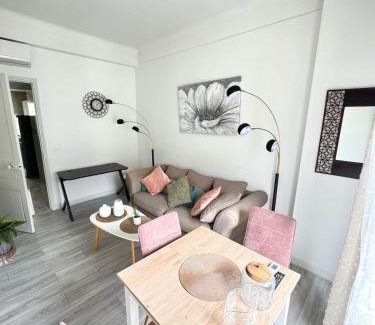 Vernier Apartamento | Nice Apt - City Center, Wifi, AC, 5-6 Pers