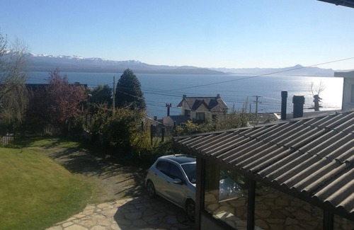 San Carlos de Bariloche Chalet De Esquí | Linda casa grande hasta 6 personas. Vistas soñadas