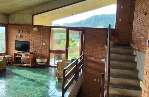 Praia do Toque-Toque Pequeno Casa | Bonita casa, alto nivel. Mucha paz, seguridad y vegetación, playa de Toque-Toque