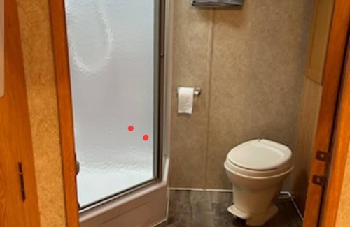 Nevis Casa | Nice Camper With Slide out