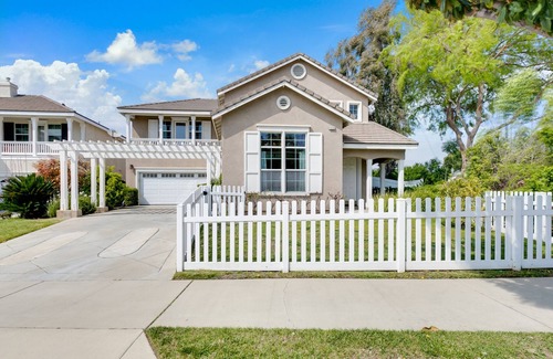 Chino Casa | Nice Chino cozy house- 奇诺4房4卫大房整租