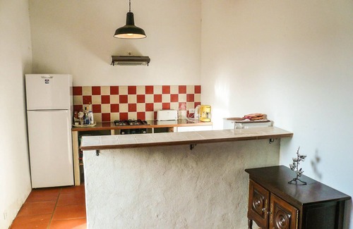 Murviel-les-Beziers Casa | Nice cottage full of charm in a vineyard with large swimming pool