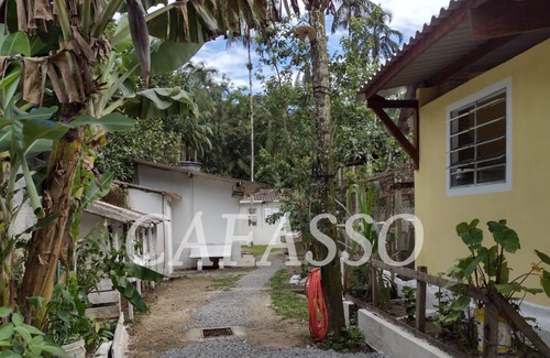 Caiubura Cabaña | Nice country house with heated pool