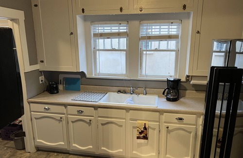 Winslow Casa | Nice Cozy 2 Bedroom 1bath house Close to DT Winslow