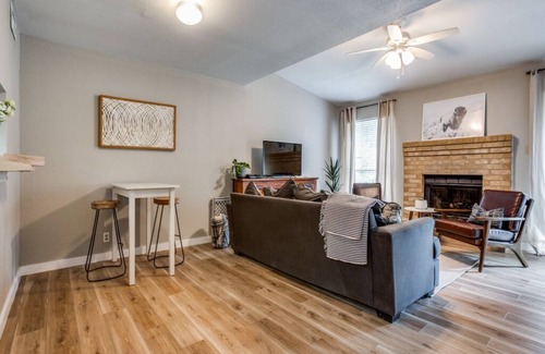 East Oak Hill Casa | Nice, Cozy Home 7 Minutes From Downtown, The Oaks