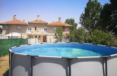 San Cristobal de Segovia Casa | Agradable Casa con jardín CASASOLA