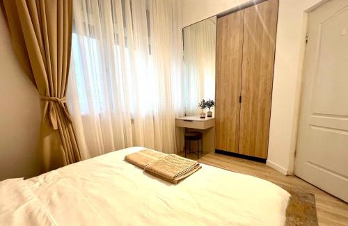 Bucharest City-Centre Apartamento | NIce Flat in Villa Near Old Town