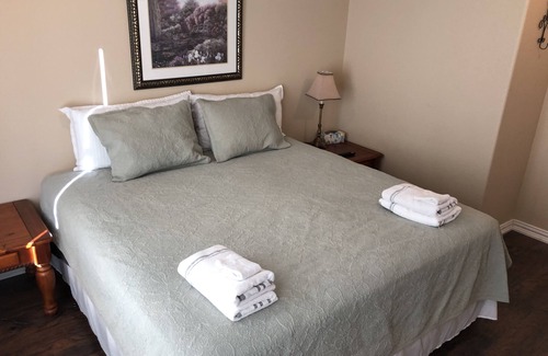 Dallas Casa | The Beckley - New House Southcentral Dallas - ¡Bañera de hidromasaje!