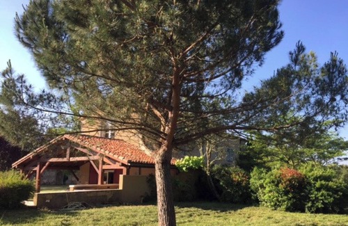 Fargues-sur-Ourbise Casa | Nice gite belonging to an 16th century castle