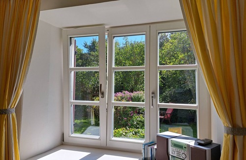 Oberammergau Apartamento | Unas vacaciones agradables en "amarillo sol"! Buena relajación en un entorno pintoresco