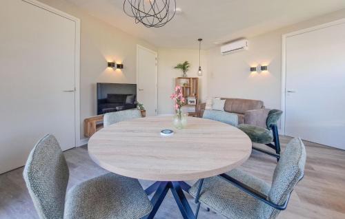 Nieuw-Bergen Casa | Nice Home In Afferden With Wifi