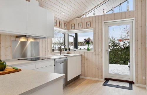Bog By Casa | Bonita casa en Bogø By con cocina