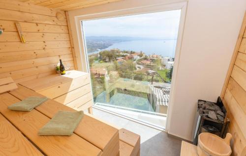 Bregi Casa | Nice Home In Bregi With House Sea View