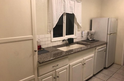 Burbank Casa | Nice Home in Burbank