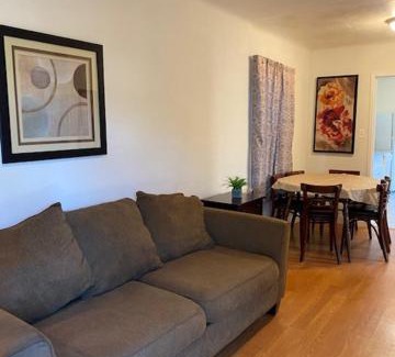 Burbank Casa | Nice Home in Burbank