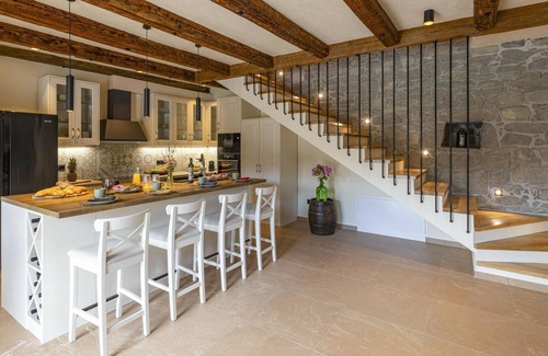 Buzet Casa | Preciosa casa en Buzet con cocina