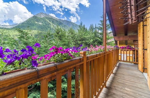 Magneaz-Palouettaz Casa | Bonita casa en Champoluc (AO) con sauna
