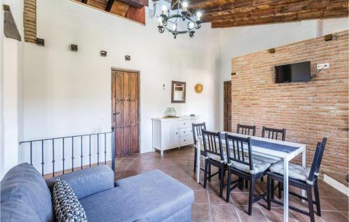 El Borge Casa | Nice Home In El Borge With Wifi