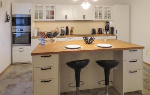 Faugeres Casa | Nice Home In Faugères