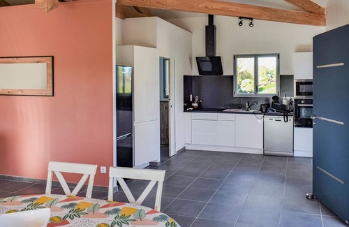 Galan Casa | Bonita casa en Galan con cocina.