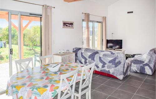 Galan Casa | Nice Home In Galan With Kitchenette