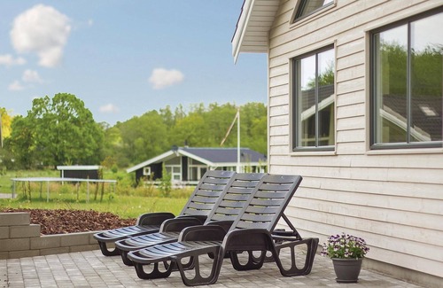 Fjellerup Strand Casa | Acogedora casa en Glesborg con WiFi