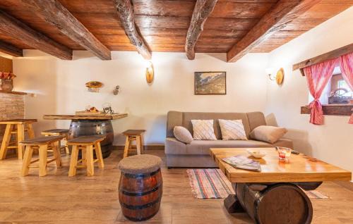 Gospic Casa | Nice Home In Gospic With Wifi