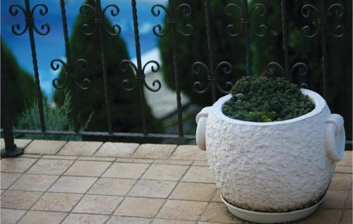 Gostinjac Casa | Nice Home In Gostinjac With Wifi