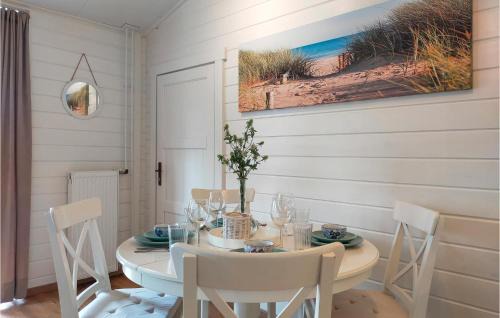 Heinkenszand Casa | Nice Home In Heinkenszand With Sauna