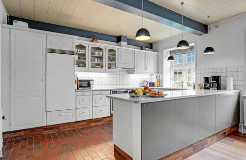 Vragard Casa | Casa acogedora en Højer con cocina