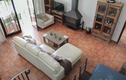 Hornachuelos Casa | Nice Home In Hornachuelos With Wifi