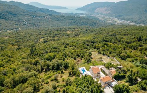 Mojdez Casa | Nice Home In Igalo With House Sea View