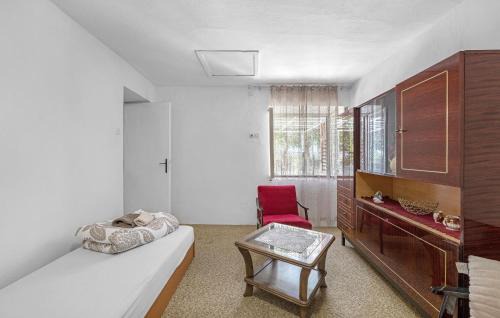Sibenik Casa | Nice Home In Konjevrate With Kitchen