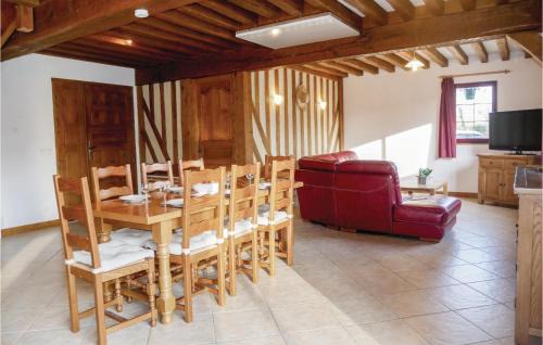 La Croupte Casa | Nice Home In La Croupte With Wifi