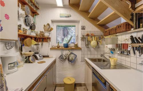Cove Murtar Casa | Nice Home In Mali Losinj With Sauna