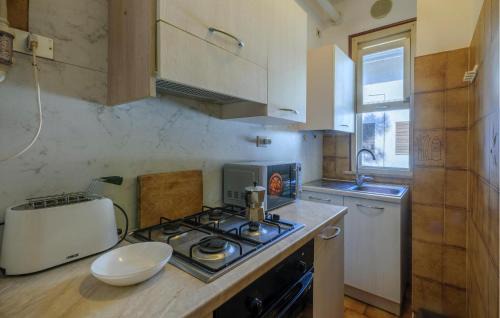 Marina Romea Casa | Nice Home In Marina Romea With Wifi