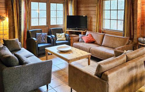 Neede Casa | Nice Home In Neede With Sauna