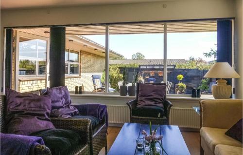 Snogebaek Casa | Nice Home In Nexø With Wifi
