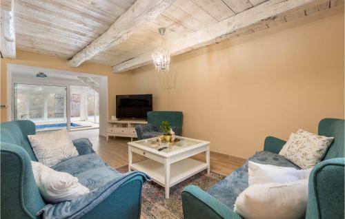 Otocac Casa | Nice Home In Otocac With Sauna