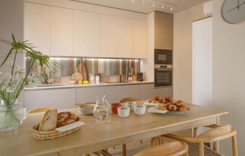 Gulici Casa | Nice Home In Porec With Wifi