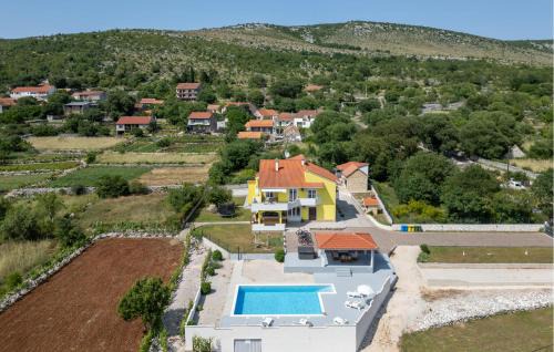 Primorski Dolac Casa | Nice Home In Primorski Dolac With Sauna