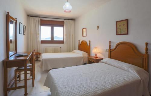 Samieira Casa | Nice Home In Raxo With Wifi